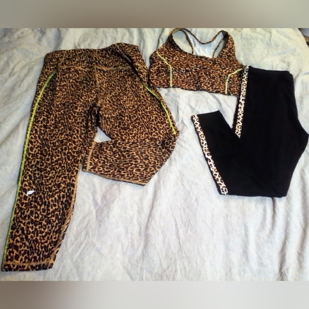 Athletic wear 3 piece size xl